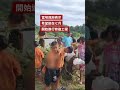 兒童只能游過河流才能到達學校－ BBC News 中文