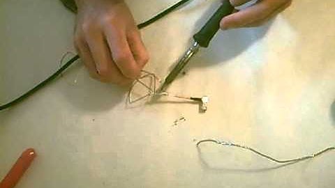 Base-fed Cloverleaf build.mpg