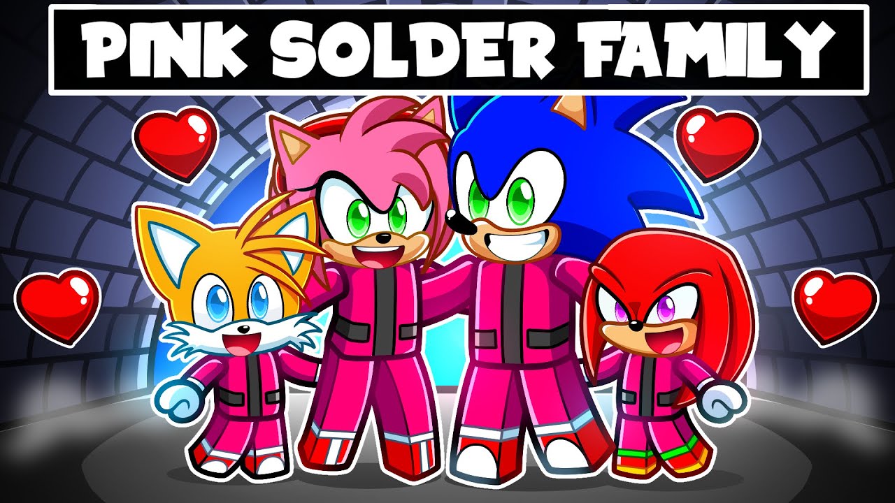 Having a PINK SOLDIER Family In Roblox!