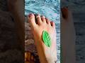 Very Easy And Beautiful Leaf Mehndi Design 🌿#youtubeshorts #youtubeshorts #mehndi #henna #viral 🌿❣️🍃