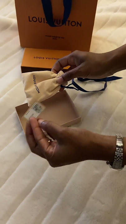 Unboxing another jewelry from Louis Vuitton/blooming supple