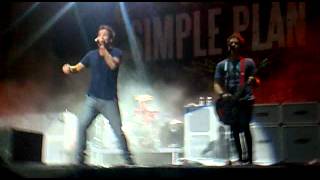 Simple Plan - Thank You (Live @I-Day 2011)