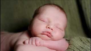 Download lagu Kenny G - Brahms Lullaby