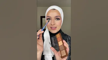 الكحل الاسود لتكبير العين مكياج كحل عيون كحل 