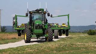 Driverless Tractor Helps Kentucky Farmer Boost Efficiency