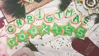 Lainey Wilson - Christmas Cookies (Official Audio)