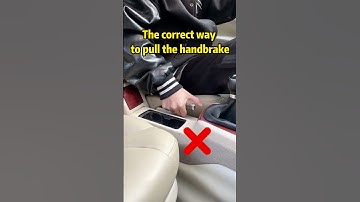 90% of novice drivers use the handbrake incorrectly!#car #driver #fyp #automotive #tips