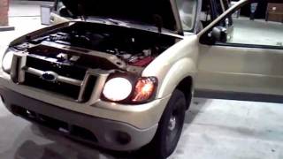 selling my 2003 FORD EXPLORER SPORT XLS on craigslist