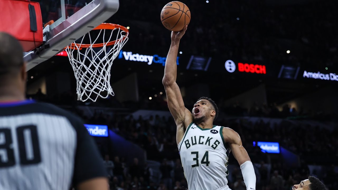 Giannis Antetokounmpo has 44 points and 14 rebounds, Bucks ...