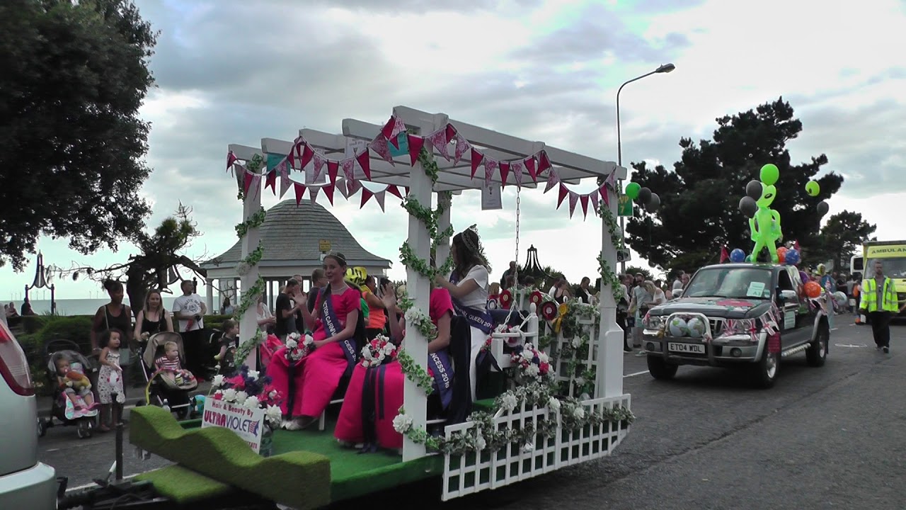 clacton-on-sea-carnival-essex-display-procession-2016-unedited-video