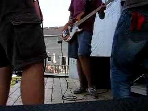 Superbeaver Jamming on top of a barn