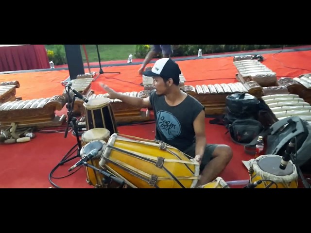 CEK SOUND DENCOW JAIPLO WARGO LARAS || JAIPONGNYA INDONESIA || ALUN-ALUN KLATEN class=