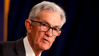 Powell Says Fed Doesn’t Need to Rush Interest-Rate Cuts