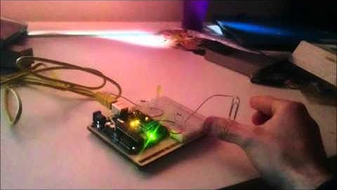 Project 13: Touchy-feely Lamp