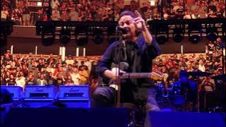Pearl Jam - COME BACK - 4K - Live Chicago IL @ UnitedCenter 9.7.23