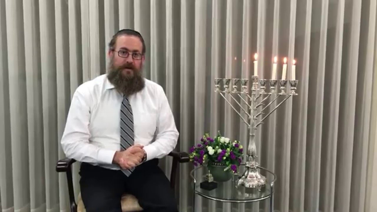 לאור הנרות - נר שלישי של חנוכה