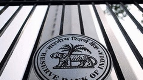 RBI reduces reverse repo rate by 25 bps from 4% to 3.75%; repo rate remains unchanged