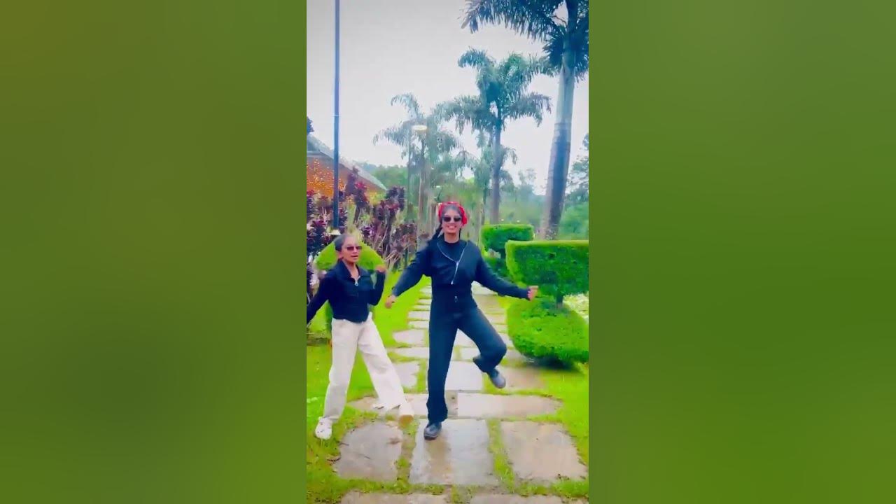 Nan Adicha With Cousin🔥 #vibewithfaiha #trending #dance #dancecover #football #dancer #mallu #song