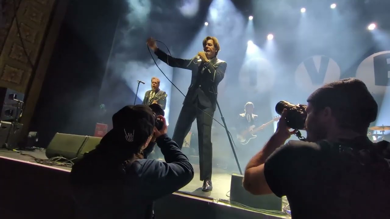The Hives - Bogus Operandi - (live @ The Forum, Melbourne, July 2025)