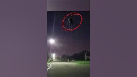 Scariest things hidden in normal photos 😮 #scary #shorts