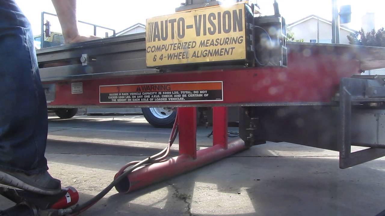 Car O Liner Mark 4 Frame Rack With A Lift And Measuring System 6000 Lexington Tools For Sale Columbia Sc Shoppok