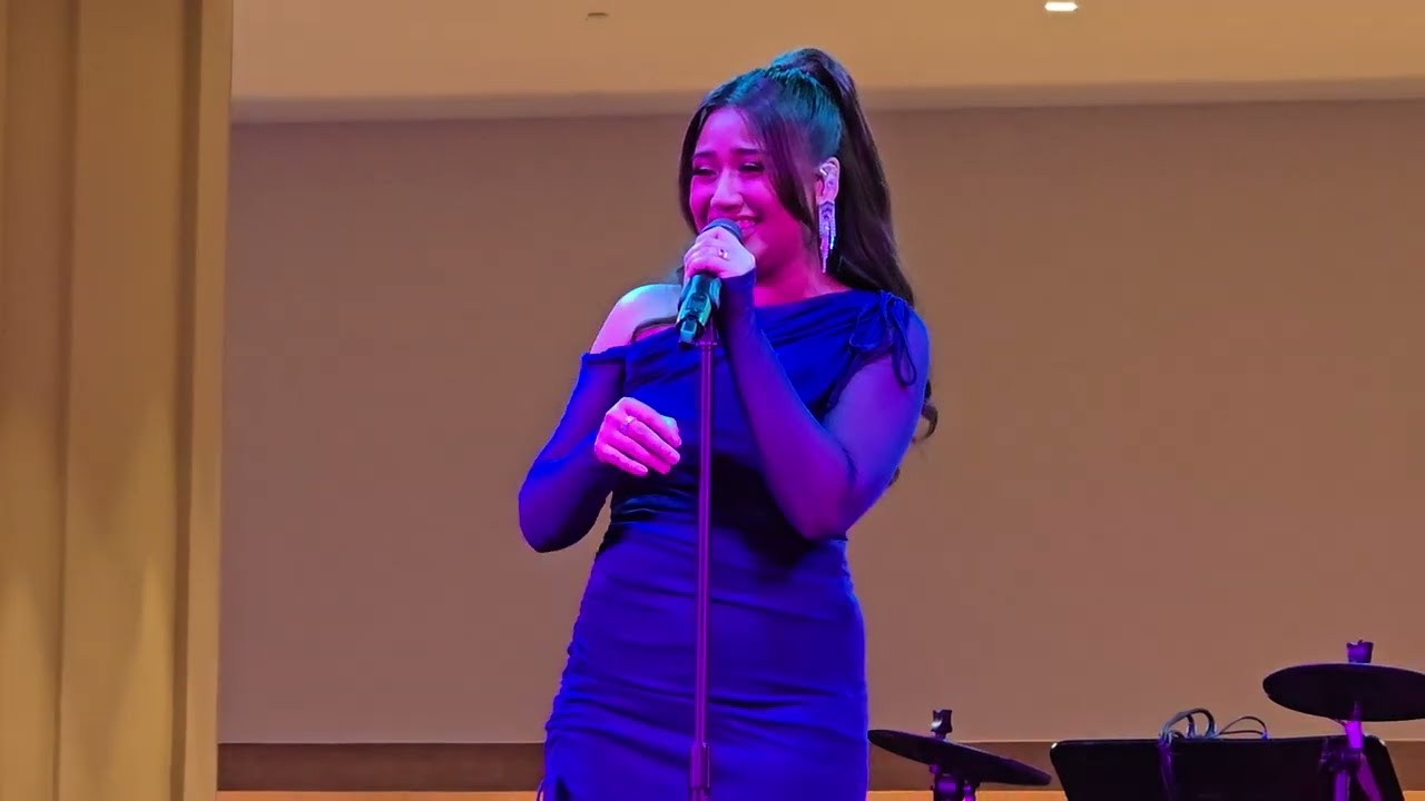 MORISSETTE  'Beyonce Medley' live at Royce Hotel and Casino