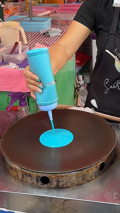 Beautiful Dessert! Colorful Crepes with Whipping Cream