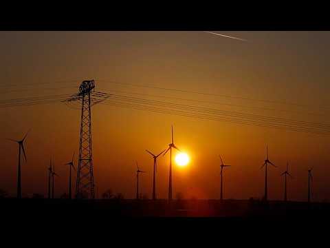 Video Eolico, solare e pompe di calore riducono la dipendenza Ue dal GNL entro il 2030