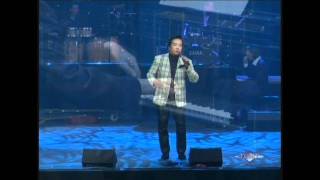 Tinh Khuc Chieu Mua (Nguyen Anh 9) performed by Elvis Phuong