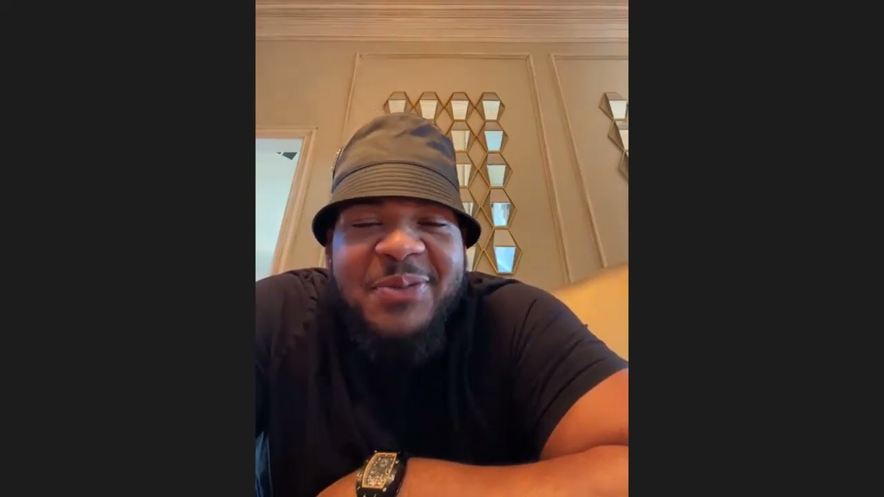 La'el Collins says he can tell Bengals quarterback Joe Burrow is already a leader