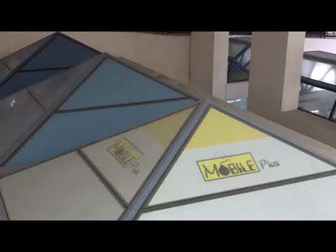 This Singapore Mall is a Nightmare 最奇怪的商场设计