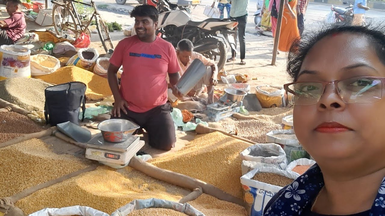 Aj Hum Gaye Bagiya No 3 Market | Lucknow ki Sabse Badi Dal , Chawal ...
