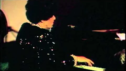 Dorothy Donegan parodies Erroll Garner: "Misty"