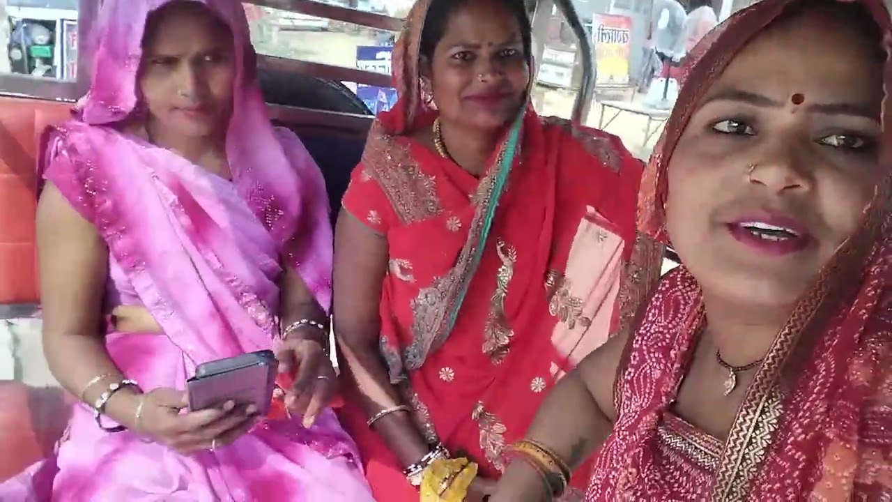 #दूल्हा बाजार# बहुत अच्छा लगा दोस्तों #आप लोग सपोर्ट करिए #फिल्म बाजार गए थे#