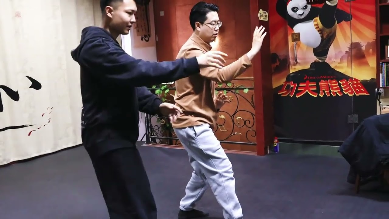 生活如棋局，放手世俗，拥抱命运