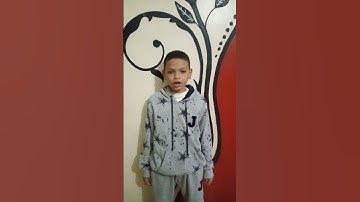 محمد كرم يقرأ سورة الفاتحة