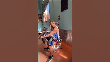 Best Workouts for Men Over 40 | One Arm Biceps Training with Scott Machine: Bigger and Stronger Arms