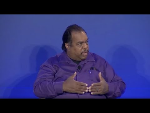 DARYL DAVIS: Surprise Nightclub Encounter with KKK Member