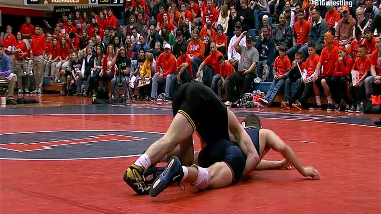 Big Ten Rewind 2013 Wrestling 141 LBs Iowa s Mark Ballweg Vs 