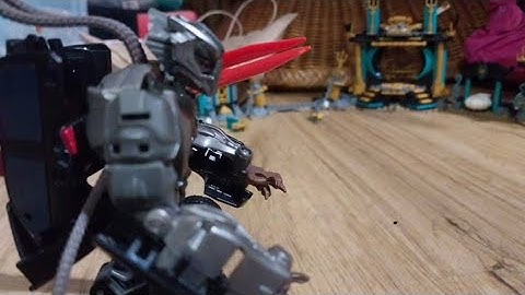 Crowbar vs bumblebee||Transformers Stopmotion Video||