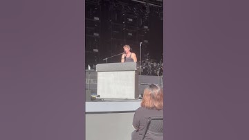 Charlie Puth performing “Done For Me” at Charlie The live Experience VIP soundcheck in LA