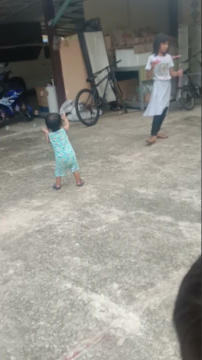 lat s play