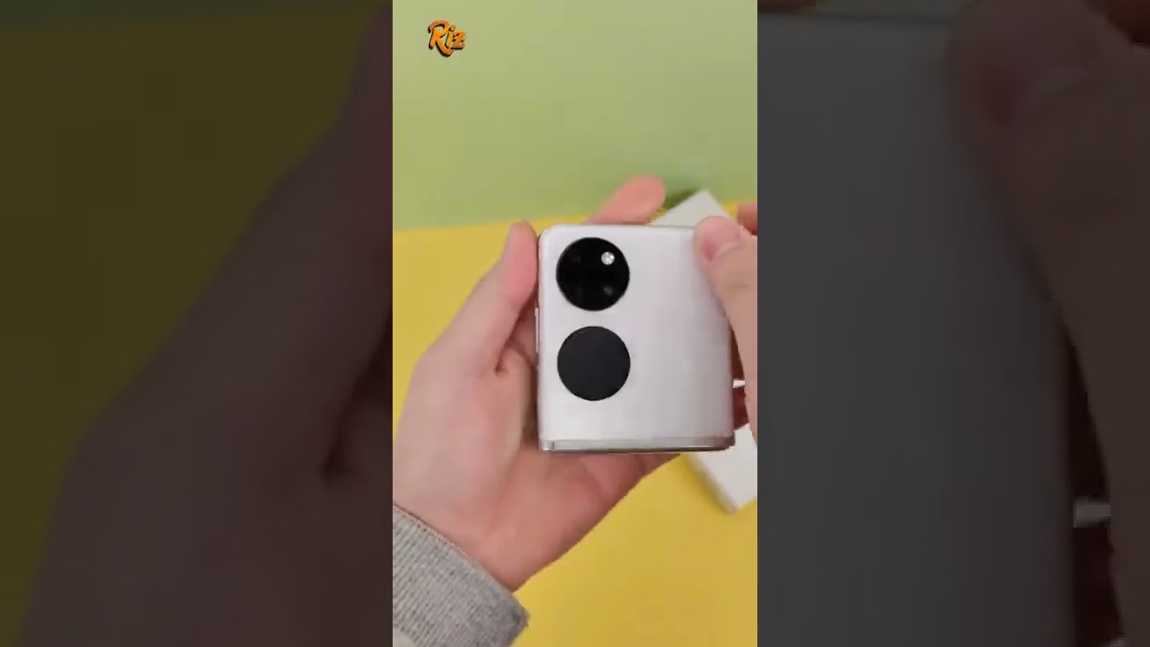 Fastest Unboxing of Huawei Flip Phone | Huawei P50 Pocket 