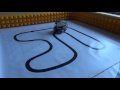 Демонстрация движения робота, подготовленного для езды вдоль чёрной линии