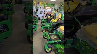 John Deere Deal You WON&#39;T BELIEVE! (Free Knee Pads with Zero-Turn Purchase!) 😂