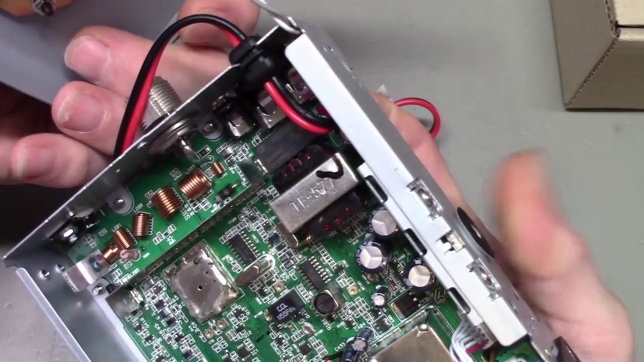 Pesident Johnny III USA CB radio review. YouTube