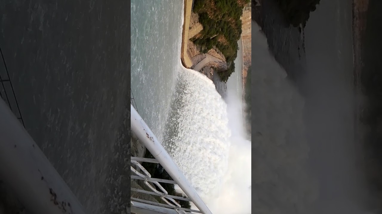 Tarbela dam spell way