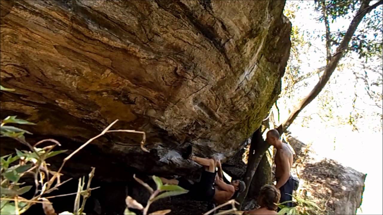 BOULDER FORÇA DE GAIA - V4