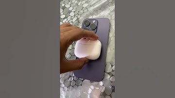 AirPods Reverse Wireless Charging via iPhone 14 Pro #iphone #shorts