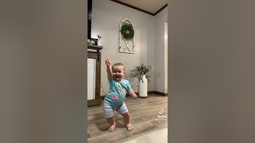 GJS - Roll it roll it | Baby dance